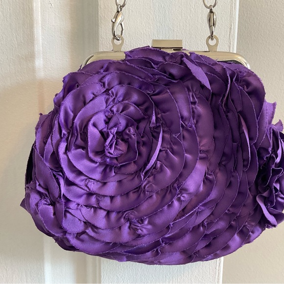 White House Black Market Purple Floral Evening Bag - Picture 2 of 14